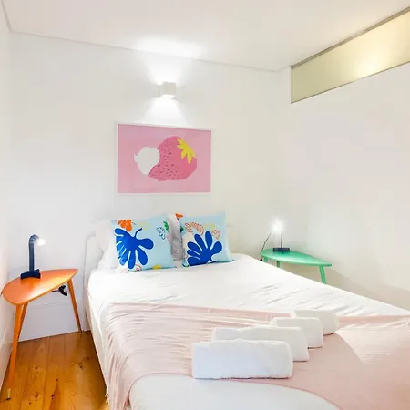 Apartamento Guestready - Stylish Haven Near Cathedral Oporto